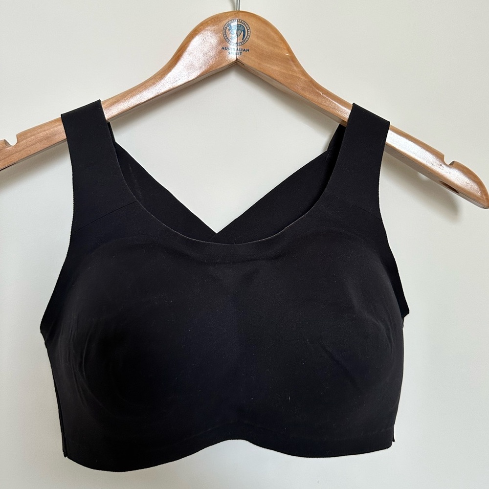 Lululemon 34DD sports bra